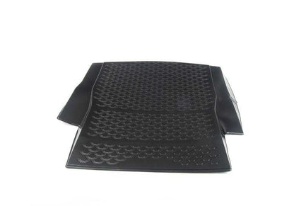 OEM 51470397600 Protecteur de tronc pour BMW E90, E90N, E92, E92N. Non-glissade, résistante à l'eau et huiles. BMW d'origine.