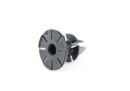 OEM separator clip 07147122912 for BMW E81, E82, E87, E88, U06, E90, E91, E92, E93, F06, F12, F13, E84, E71, E72, F65, F66. Original BMW.