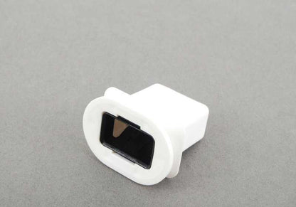 Altavoz de agudos OEM 65137839851 para BMW E92, E92N, E93, E93N. Parte del sistema de sonido Individual Audio original BMW.