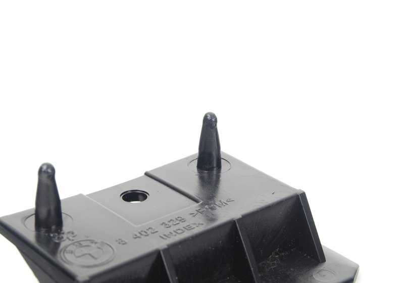 Soporte superior OEM 51128402329 para BMW X5 E53 3.0d y 3.0i (2001-2006). Compatible con modelos FA71, FA72, FA81, FA82, FB71, FB72, FB81, FB82, FA11 y FA12. Pieza original BMW.