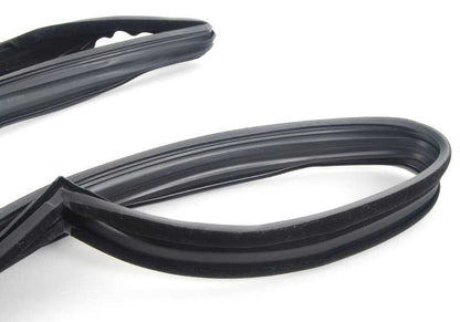 Um guia da peça direita para BMW 3 E21 Series (OEM 5132188060). BMW original