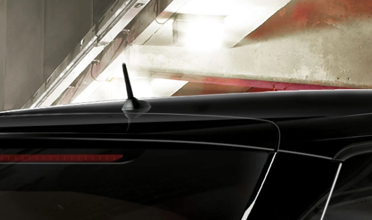 Antenna sportiva per tetto OEM 65202296772 per MINI R50, R53, R56, F56, F55, Clubman R55, Cabrio R52, Countryman R60... e altro ancora. MINI originale.