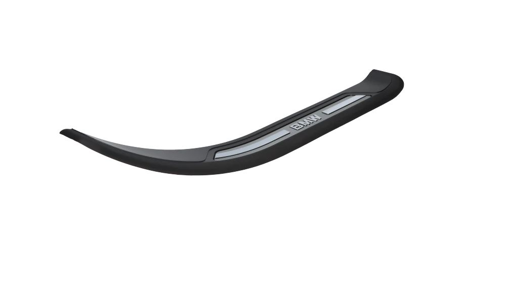 Embellecedor entrada trasera derecha OEM 51478168040 para BMW E39. Original BMW.