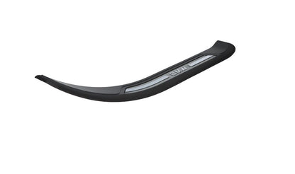 Embellecedor entrada trasera derecha OEM 51478168040 para BMW E39. Original BMW.