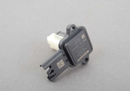 Medidor de masa de aire OEM 13627551638 para BMW E81, E82, E87, E88, E90, E91, E92, E93, E60, E61, E63, E64, E84, E83, E70, E89. Sensor MAF original BMW.