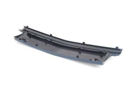 Soporte base para matrícula OEM 51117142175 para BMW E65, E66. Original BMW.