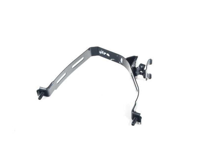 OEM escape clamp 18211176390 for BMW E28 520i {E28}. Original BMW piece. Ideal to set the exhaust system in models without catalysts manufactured between 1981 and 1987.
