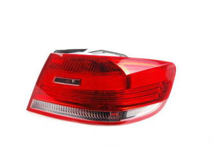Piloto trasero derecho OEM 63217174404 para BMW Serie 3 E92 (2005-2010). Original BMW.