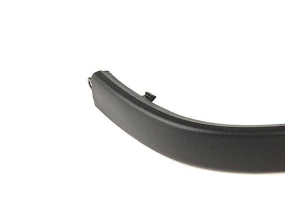 Moldura trasera derecha OEM 51127902992 para BMW Serie 5 E39 {520d, 520i, 525d} años 1997-2003. Original BMW.