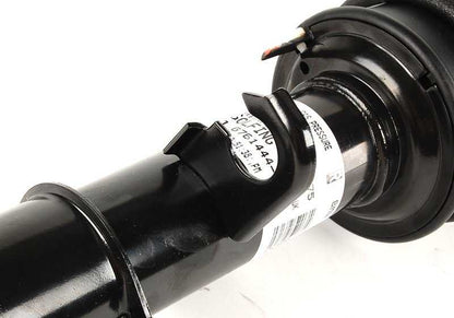 Front right air shock absorber for BMW E53 (OEM 37116761444). Original BMW
