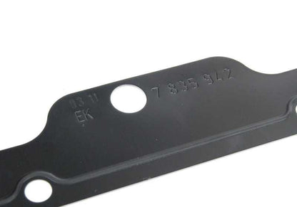 Metal Board OEM 11137836361 for BMW E60, E61, E63, E64. Original BMW piece. Ideal for crankcase sealing or metallic engine components.