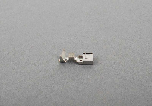 Terminal de conector hembra ELO-Power 5,2x0,63 OEM 61138364846 para MINI {R50,R52,R53,R55,R56,R57,R58,R59,R60,R61,F54,F55,F56,F57,F60,F65,F66,U25} y BMW {E36,E38,E39,E46,E53,E60,E61,E63,E64,E65,E66,E70,E71,E72,E81,E82,E83,E84,E85,E86,E87,E88,E89,E90,