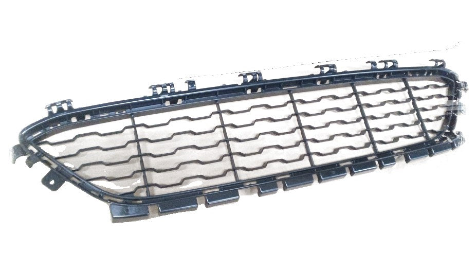 Rejilla central inferior OEM 51118060284 para BMW Serie 1 F20 LCI, F21 LCI (2014–2019). Original BMW.