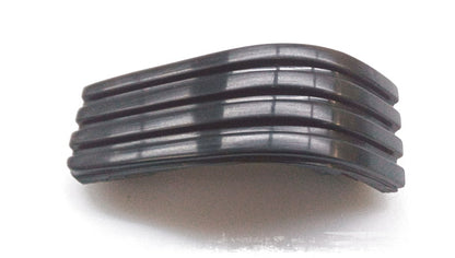 Embellecedor lateral derecho OEM 51131886396 para BMW E24 628CSi, 633CSi {todos los modelos entre 1979-1987}. Pieza original BMW.