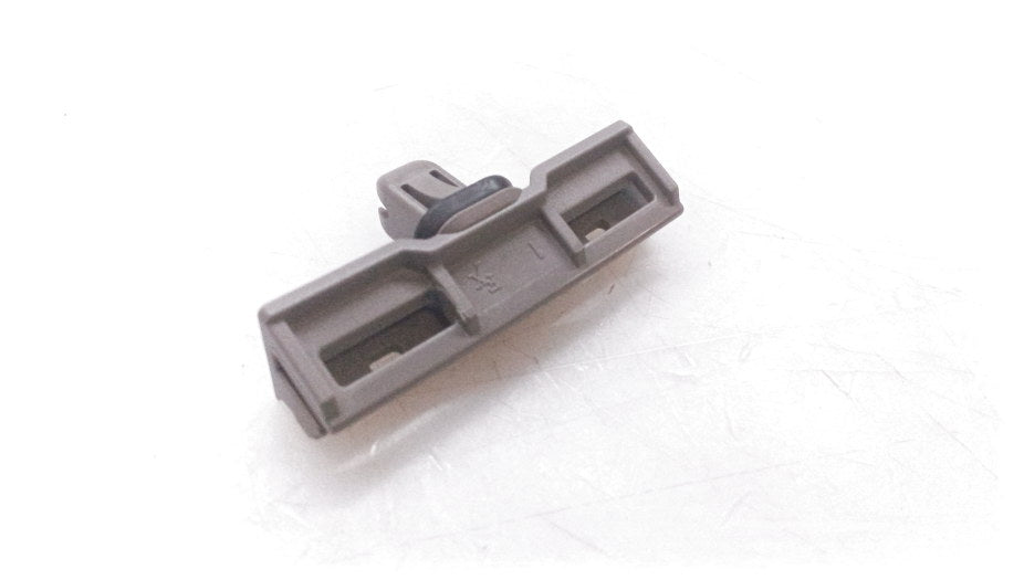 Soporte trasero moldura techo OEM 51137336892 para MINI F56 (todos los modelos Cooper y Cooper S fabricados entre 2013 y 2024). Original MINI.