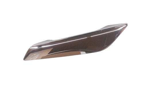Embellecedor de rejilla lateral izquierda OEM 51137349593 para BMW G30 y G31. Compatible con todas las versiones: 518d, 520d (varias variantes). Pieza original BMW.