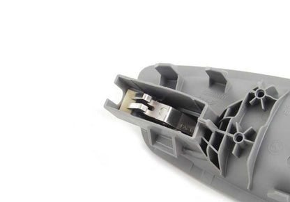 Interior Maneta Porta direita OEM 51216975498 para BMW E92, E92N, E93, E93N. Cinza. Substituição original da BMW.