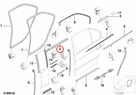 Acabamento interno traseiro direito OEM 51228230492 para BMW E38. BMW genuíno.