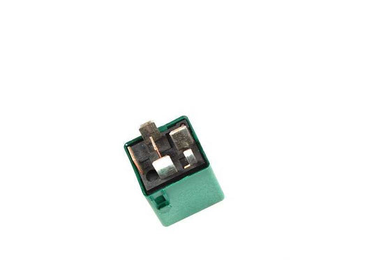 OEM change relay 61358350566 for BMW E36, E46, E34, E39, E60, E61, E32, E38, E31, Z3. Original BMW.