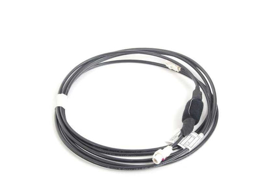 Cable USB de conexión a HUB OEM 61119137935 para BMW E60 y E61. Original BMW.
