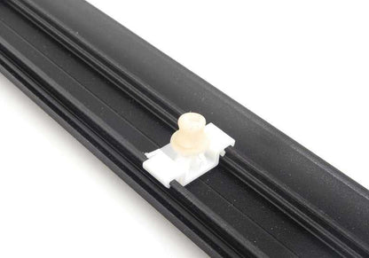 Moldura lateral trasera izquierda OEM 51132264513 para BMW E36. Original BMW.