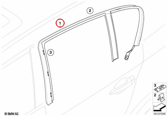 Rechte hintere Türfensterabdeckung OEM 51357121156 für BMW E87. Original BMW.