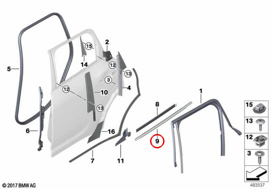 Couverture du compartiment extérieur Porte gauche OEM 51357390171 pour Mini Countryman F60, F60 LCI. Mini d'origine.