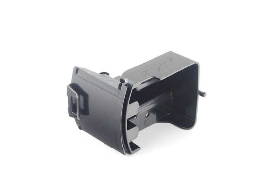 OEM 5113722626 front grid support for BMW F10 and F11 (520d, 520ix, Efficientdynamics). Compatible with models made between 2010 and 2013. Original BMW.