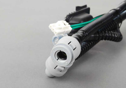 Bomba de combustible derecha con aforador OEM 16117373521 para BMW E60, E61, E63, E64. Original BMW.
