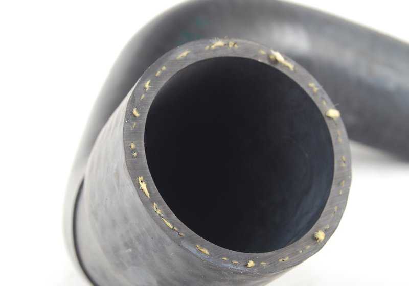 Manguera de agua OEM 11531436988 para BMW E36, Z3. Original BMW.