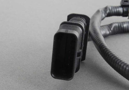 Sonde lambda pour BMW E82, E88, F20, F21, F22, E90n, E91n, E92N, E93N, F30, F31, F34, F35 (OEM 11787596924). BMW d'origine