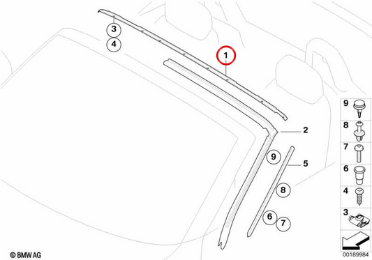 Die Abdeckung des Firewall OEM 51717023971 für BMW E85 (Z4). Original BMW.