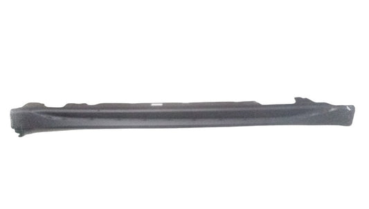 Cubierta lateral derecha (debajo de la puerta) OEM 51777403398 para BMW X1 F48, F48N. Original BMW.
