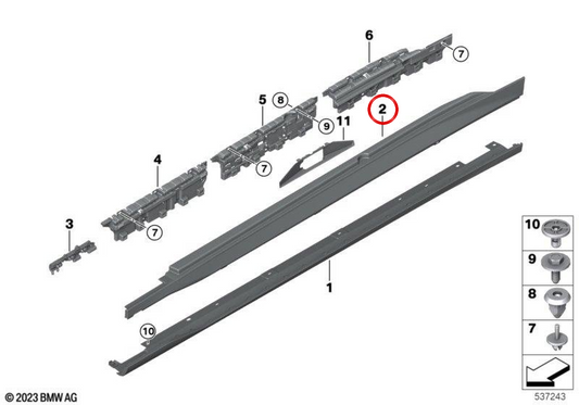 Oben linker Steigbügelform OEM 51778465343 für BMW G68. Original BMW.
