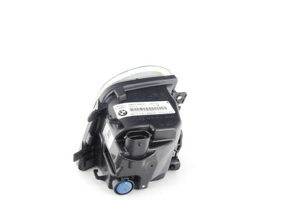 Antinieblas LED derecho OEM 63177311288 para BMW F01 (730d, 730i, 740d, 740i) y F02. Compatible con versiones xDrive y tracción trasera. Original BMW.