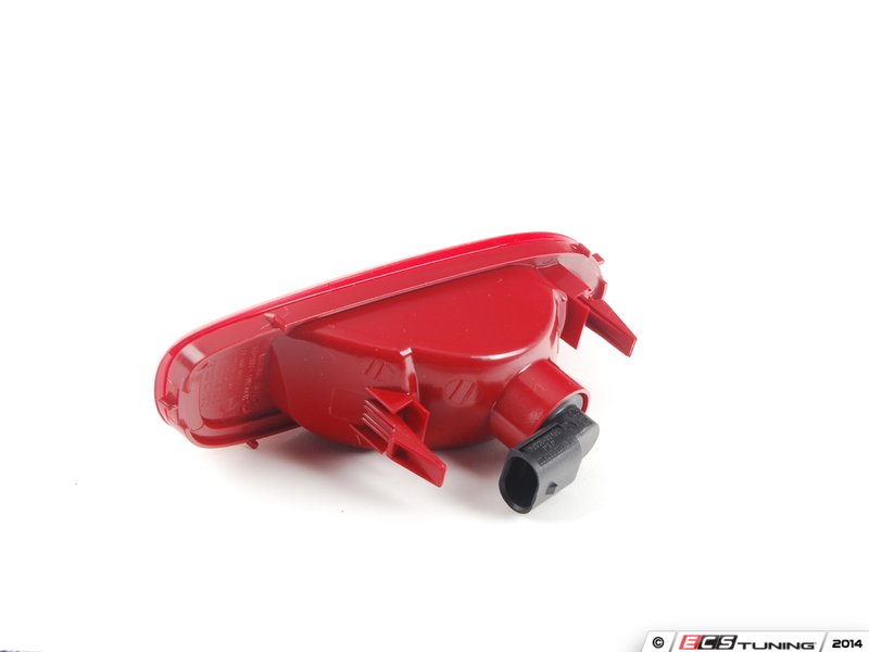 Luz trasera antiniebla derecha OEM 63242751708 para MINI R56, R57 Cabrio, R58 Coupé, R59 Roadster… y más. Original MINI.