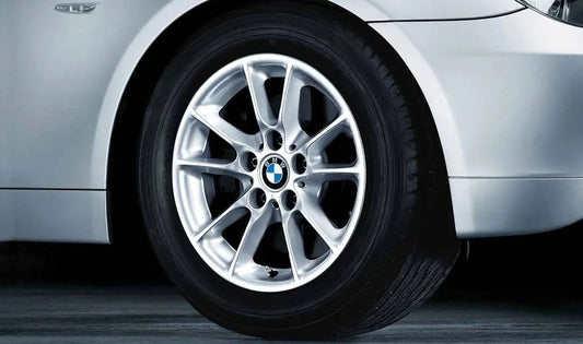 Radialspeiche 50 Legierreifen für BMW 5 E60 -Serie, E60N, E61, E61N (OEM 36116761990). Original BMW