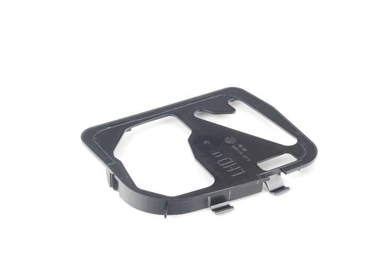 Left lid OEM 64319144869 for BMW E90, E90N, E92, E92N, E93, E93N. Original BMW piece, ideal to cover air conditioning system components.