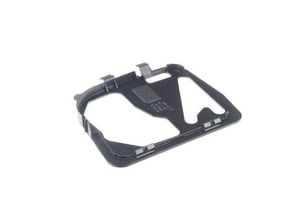 Tapa izquierda OEM 64319144869 para BMW E90, E90N, E92, E92N, E93, E93N. Pieza original BMW, ideal para cubrir componentes del sistema de climatización.