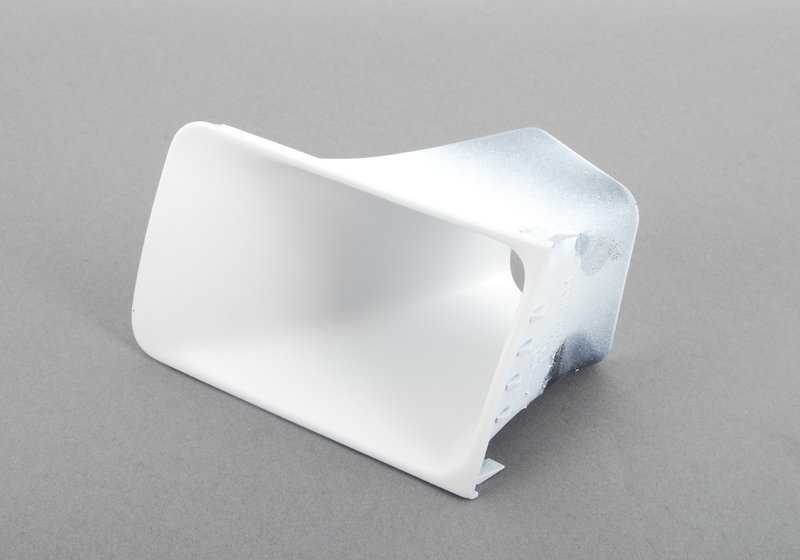 Embellecedor derecho OEM 51711979324 para BMW E30. Original BMW.