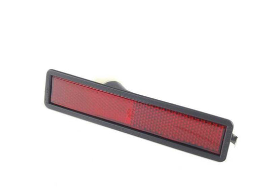 Luz de posición lateral trasera OEM 63141376978 para BMW E34 y E32. Original BMW.