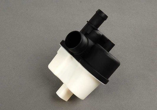 Bomba de diagnóstico de fugas OEM 16137193479 para BMW E82, E90 {320i, 323i, M Coupé}. Original BMW.