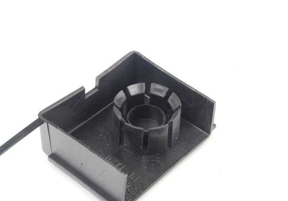 Tapa borne positivo batería OEM 12427514344 para BMW Z4 E85 (modelos 2.0i, 2.2i, 2.5i) y E86. Compatible todos los motores indicados. Recambio original BMW.