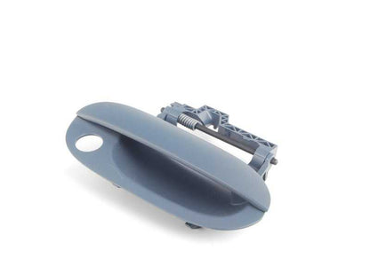 Maneta exterior de puerta derecha OEM 51218245462 para BMW E39. Original BMW.