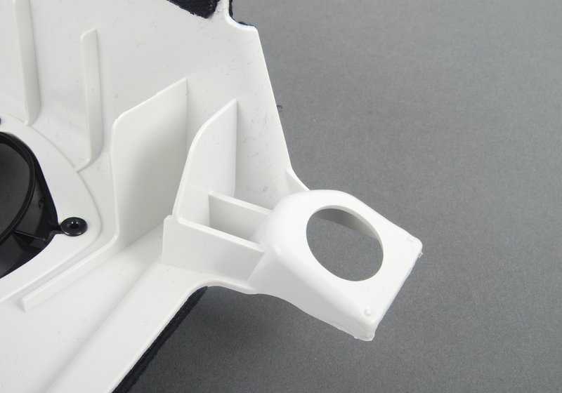 Upper left B-pillar moulding for BMW 3 Series E92, E92N (OEM 51437960059). Original BMW