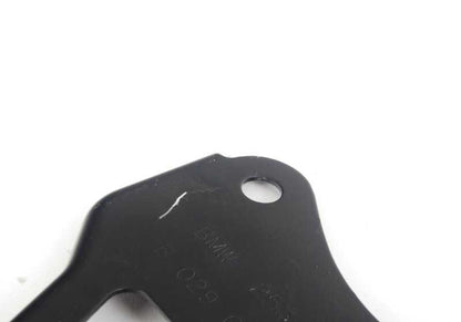Soporte de fijación OEM 16137833029 para BMW E85, E86. Original BMW.