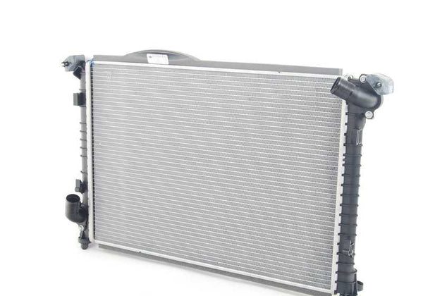 Radiador de agua OEM 17117570489 para MINI R52 (Cooper) y R53 (Cooper S, JCW). Compatible con cambio manual y automático. Original MINI.