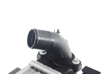 Radiador de agua OEM 17117570489 para MINI R52 (Cooper) y R53 (Cooper S, JCW). Compatible con cambio manual y automático. Original MINI.