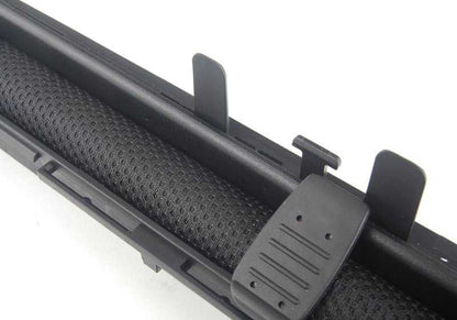 Cortinilla parasol para puerta trasera derecha OEM 51429152608 para BMW Serie 3 (E91). Original BMW.