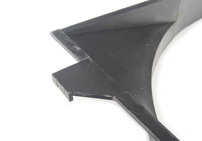Carcasa del ventilador del radiador OEM 17112225348 para BMW Serie 3 E30. Original BMW.